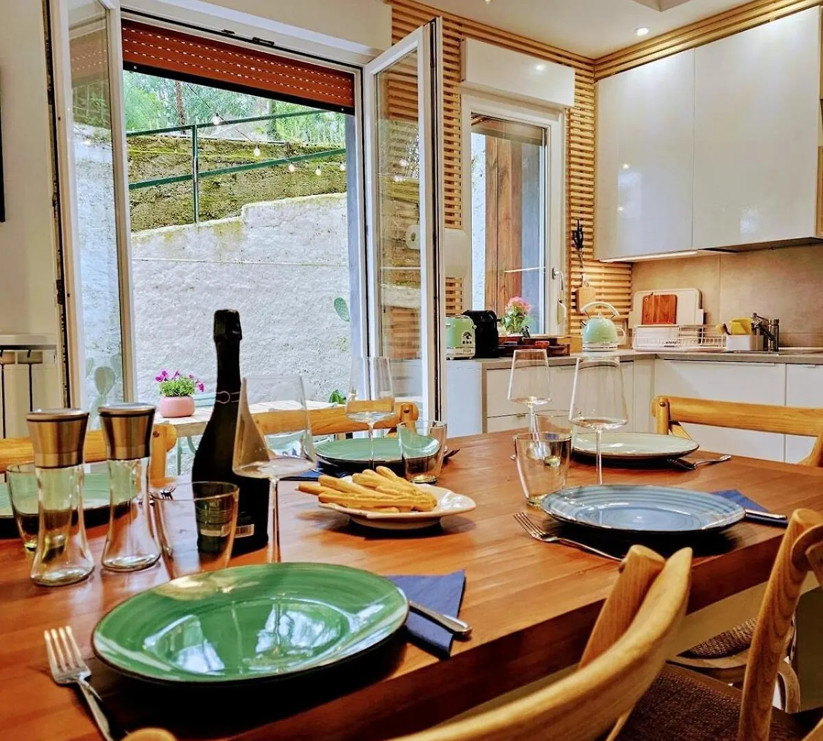 Claudia'S Luxurious Garden Apt Monterosso al Mare 0*,