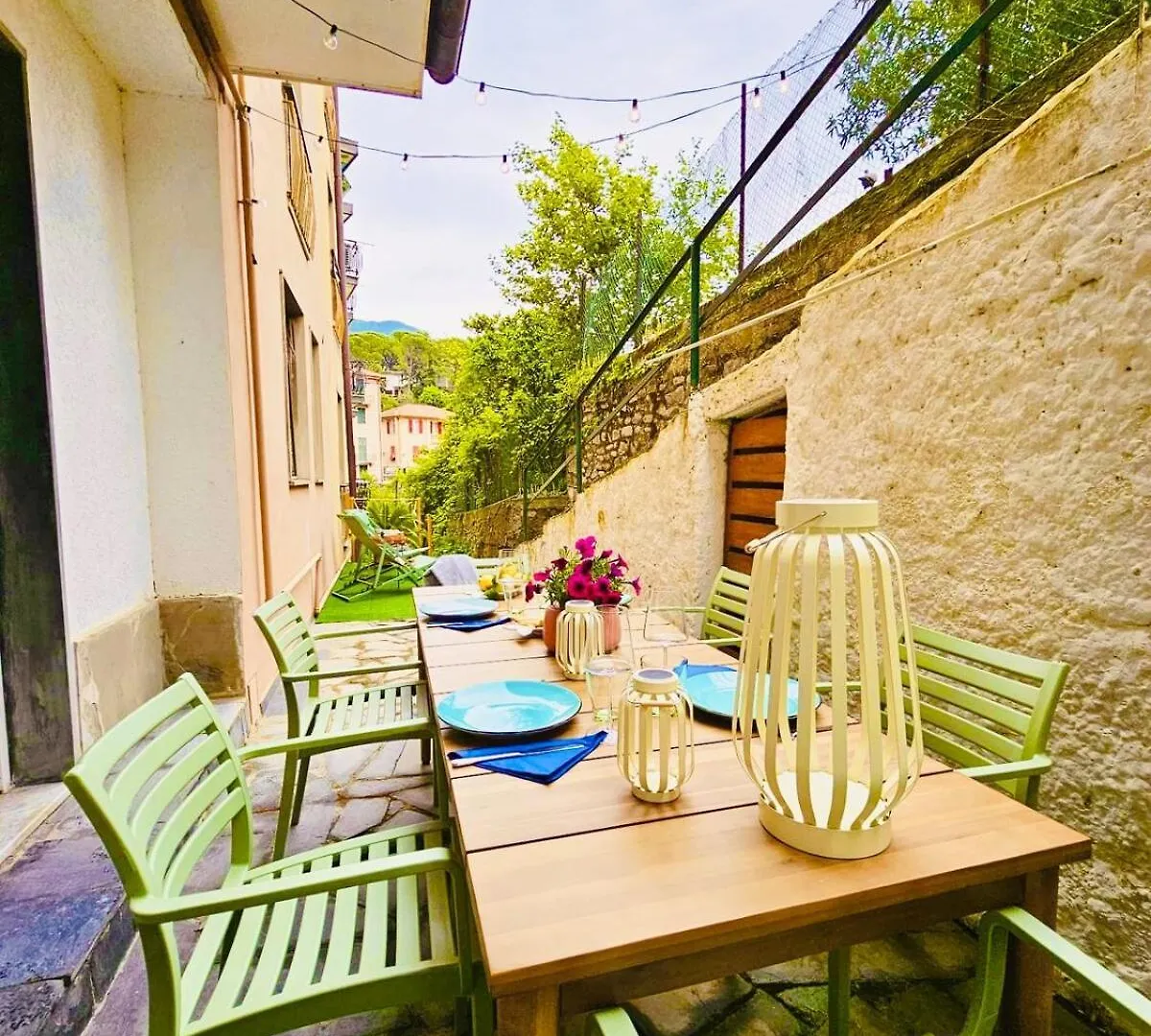 Claudia'S Luxurious Garden Apt Monterosso al Mare Włochy
